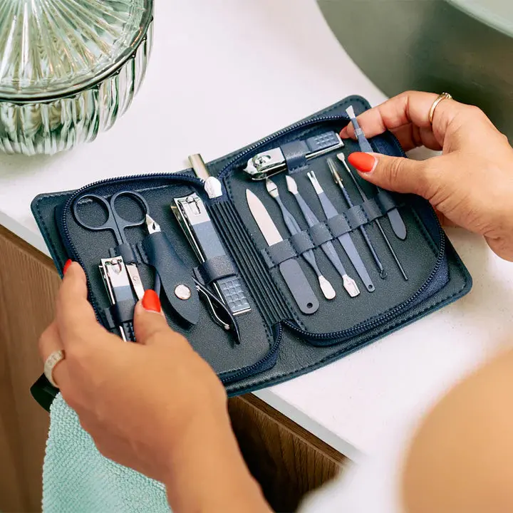 Annabel Trends 12-Piece Blue Manicure Set 1