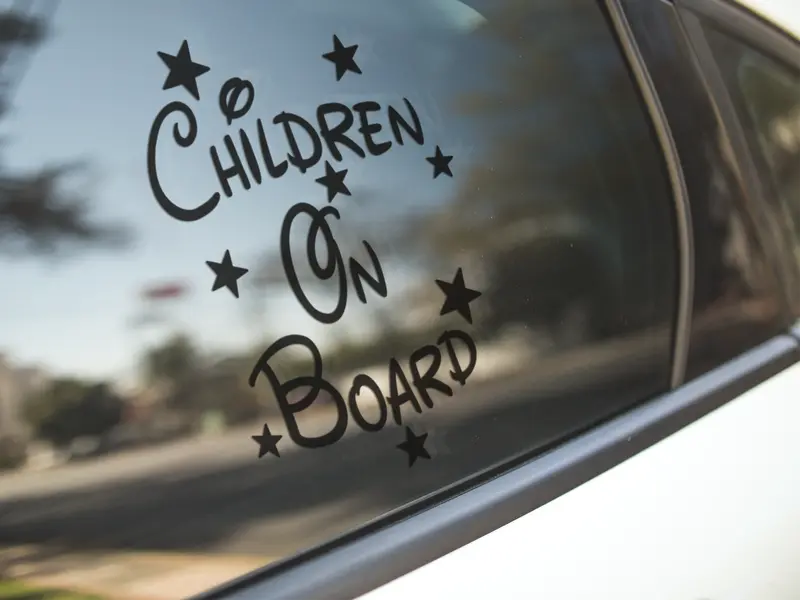 ‘Children On Board’ Star-Shaped Rear Window Decal 1