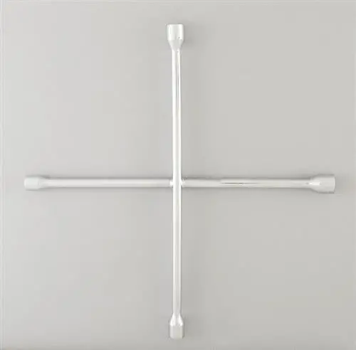 Custom Accessories 20-Inch Extended-Reach Lug Wrench – For Oversized Wheels And Trailers (Model 84442) 1