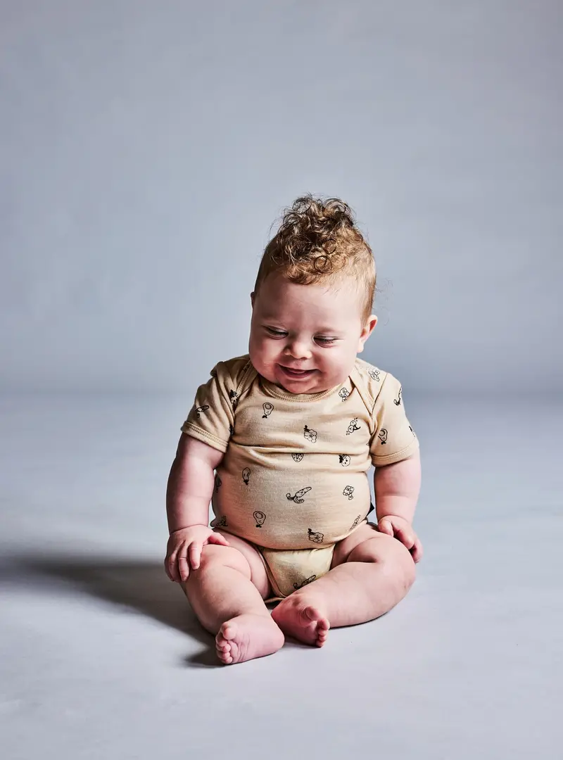 Little Flock Of Horrors Ezra Bodysuit – Wheat Marle Fruit & Veg Pattern 1