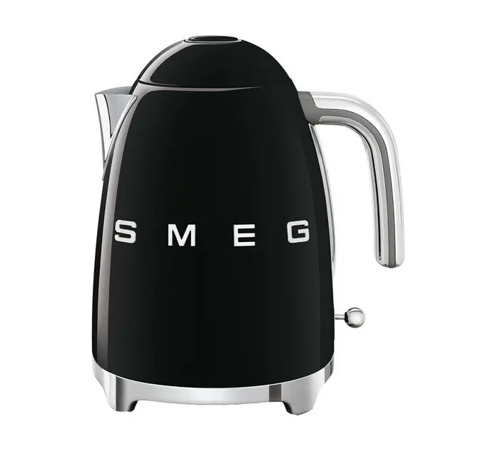 Smeg 1.7L Retro Kettle 1