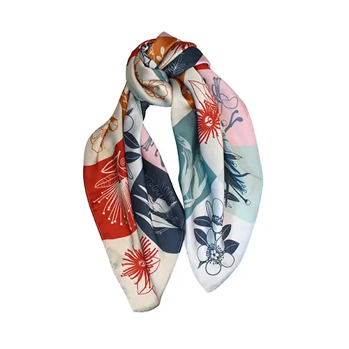 Square Scarf – New Zealand Flora Motif 1