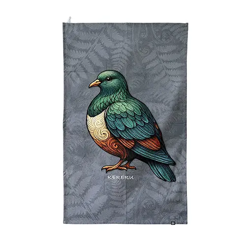 Tea Towel Set – Nest Collection: Kererū Print 1